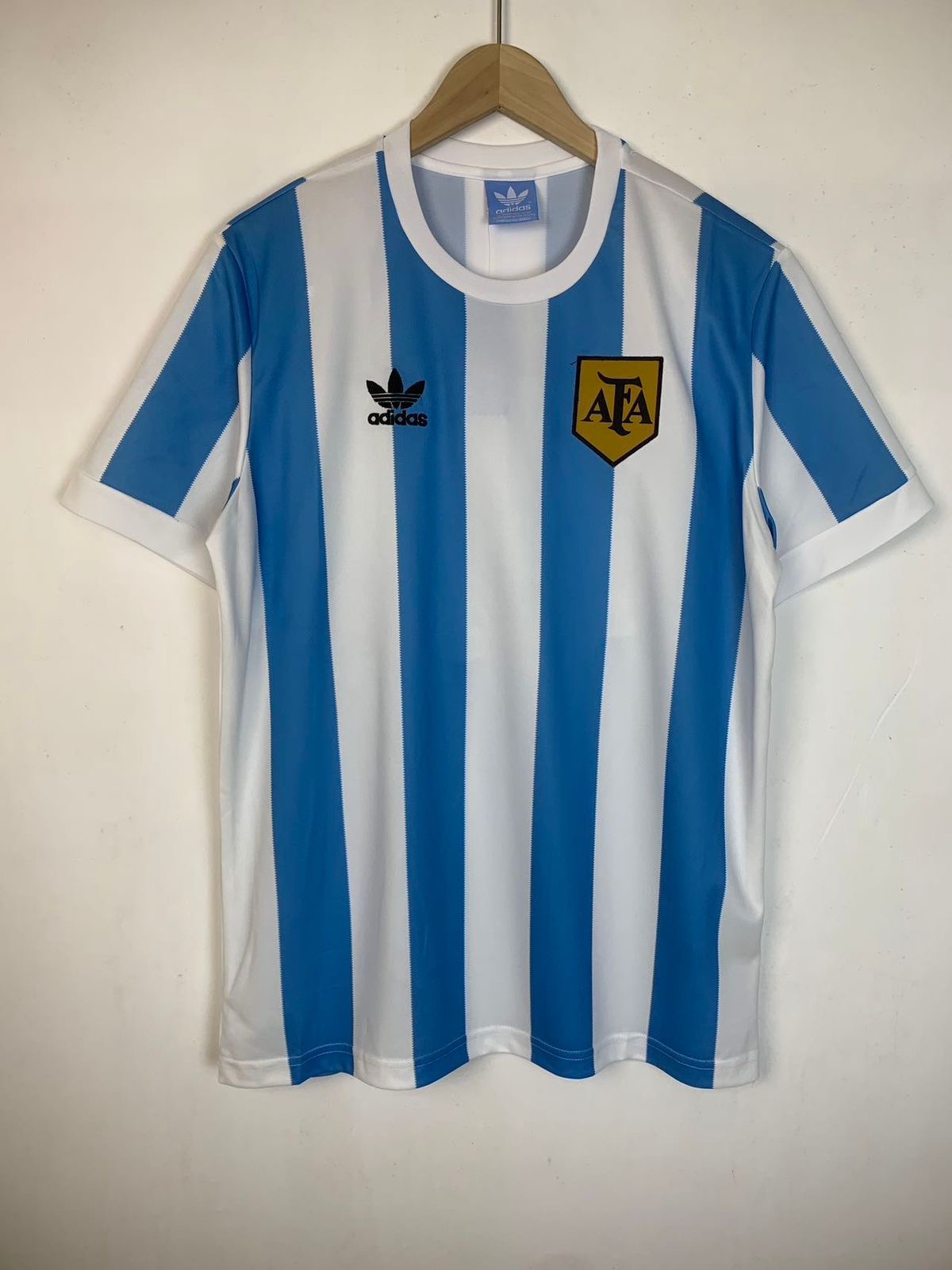 Argentina 1986 Home Jersey Argentina 1986 Home Jersey - Image 1